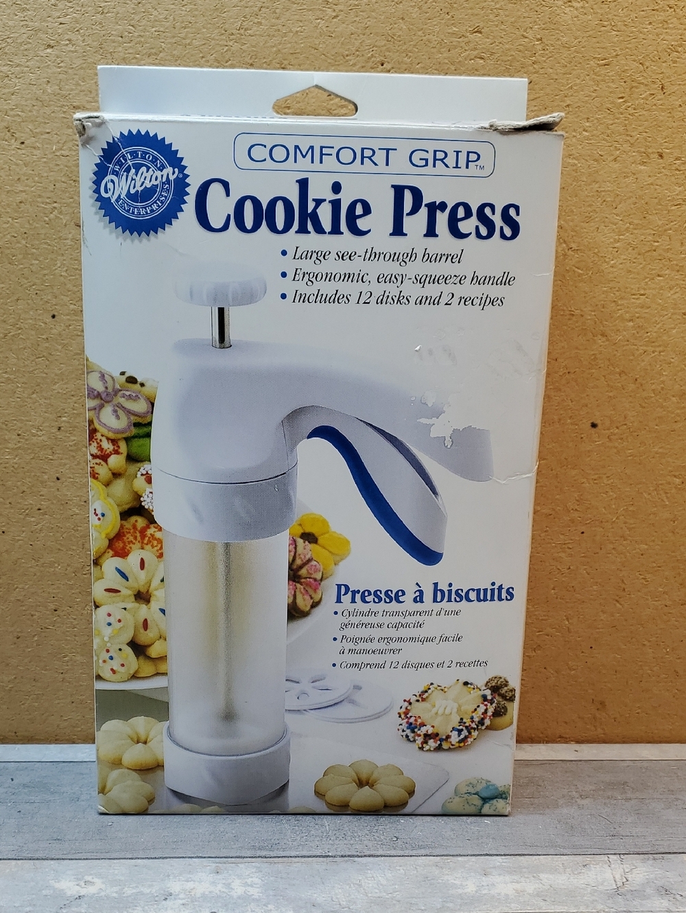 Wilton Comfort Grip Cookie Press NIB